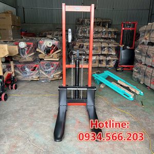 Xe Nâng Kích Tay 2 Tấn